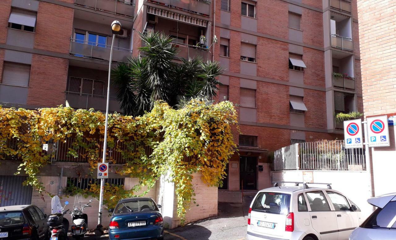 Lungotevere Holidays Rzym Zewnętrze zdjęcie